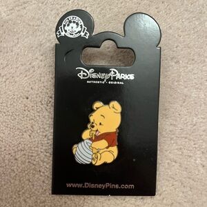 Baby Winnie the Pooh Disney pin